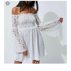 Like New River Island Boho Off Shoulder White Lace Dress. Size 10